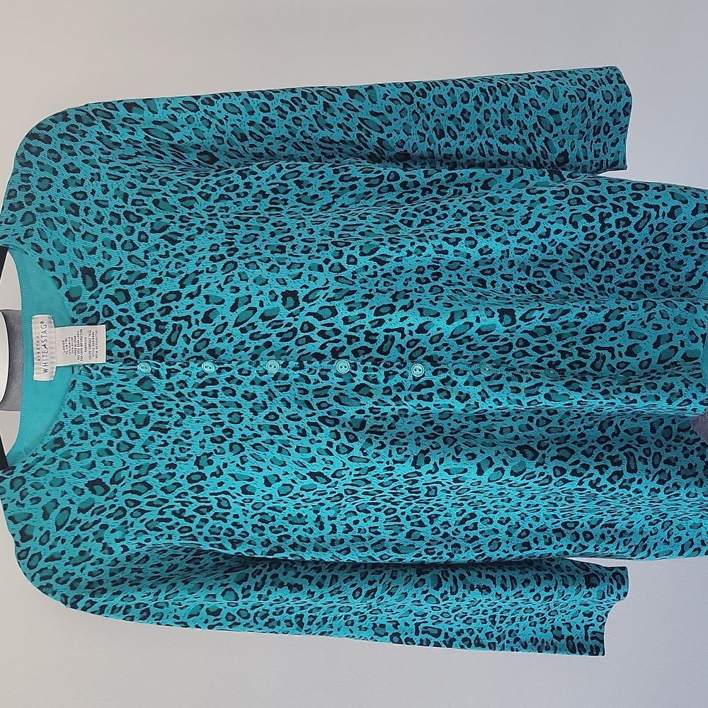 White Stag Women's Teal Leopard Print Cardigan.